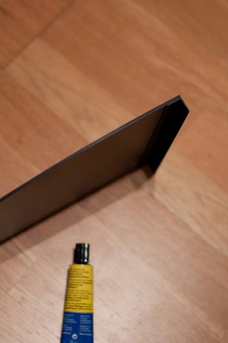 Avoid Sun On Your Screen By Building A DIY Monitor Hood Avoid Sun On Your Screen By Building A DIY Monitor Hood
