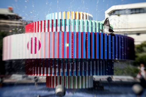Lensbaby Spark: Selective Focus On The Cheap - Lens Review