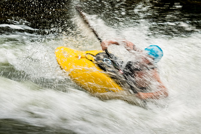 white water kayaking photos photography jp danko blurmedia extreme sport commercial photographer toronto