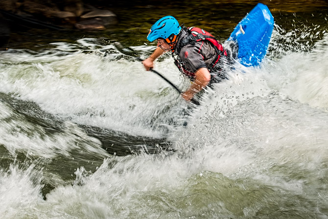 white water kayaking photos photography jp danko blurmedia extreme sport commercial photographer toronto