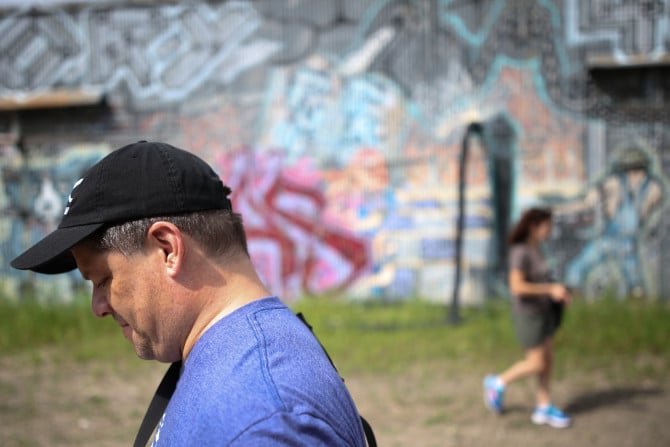 1-1250 sec at f – 2.0, ISO 100, 35 mm.