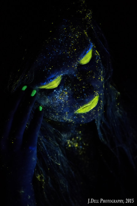 black-light-07