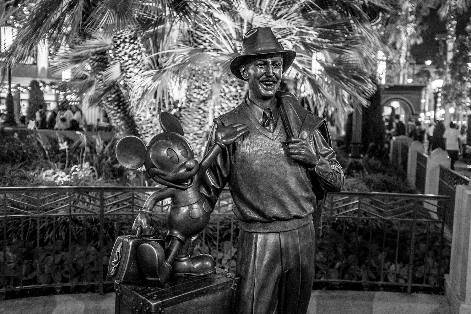 How (and why) I've been photographing Disneyland in black and white ...