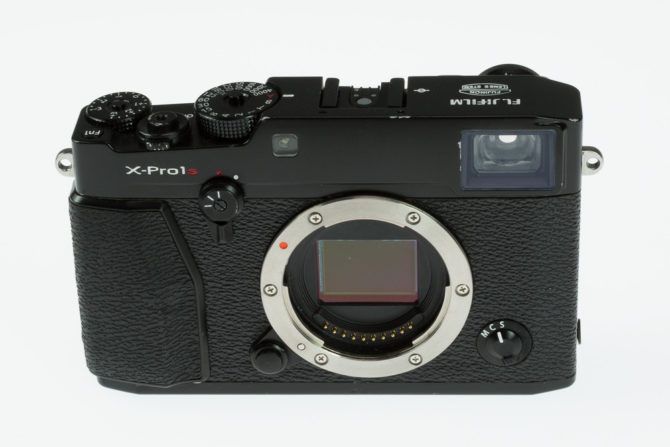 x-pro2_mock-ups-1-2 (1)
