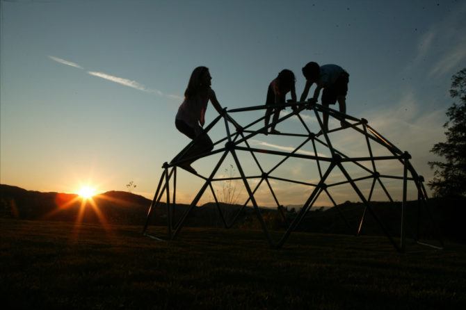 silhouette_children