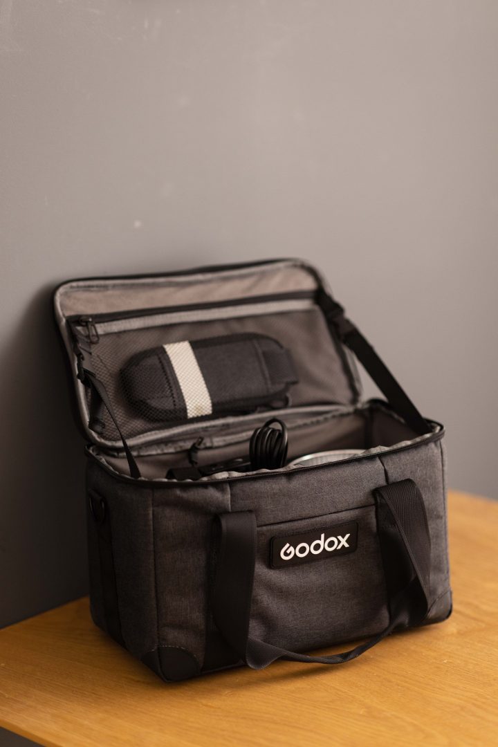 Godox ML-60bi LED light for wedding photography - Open case