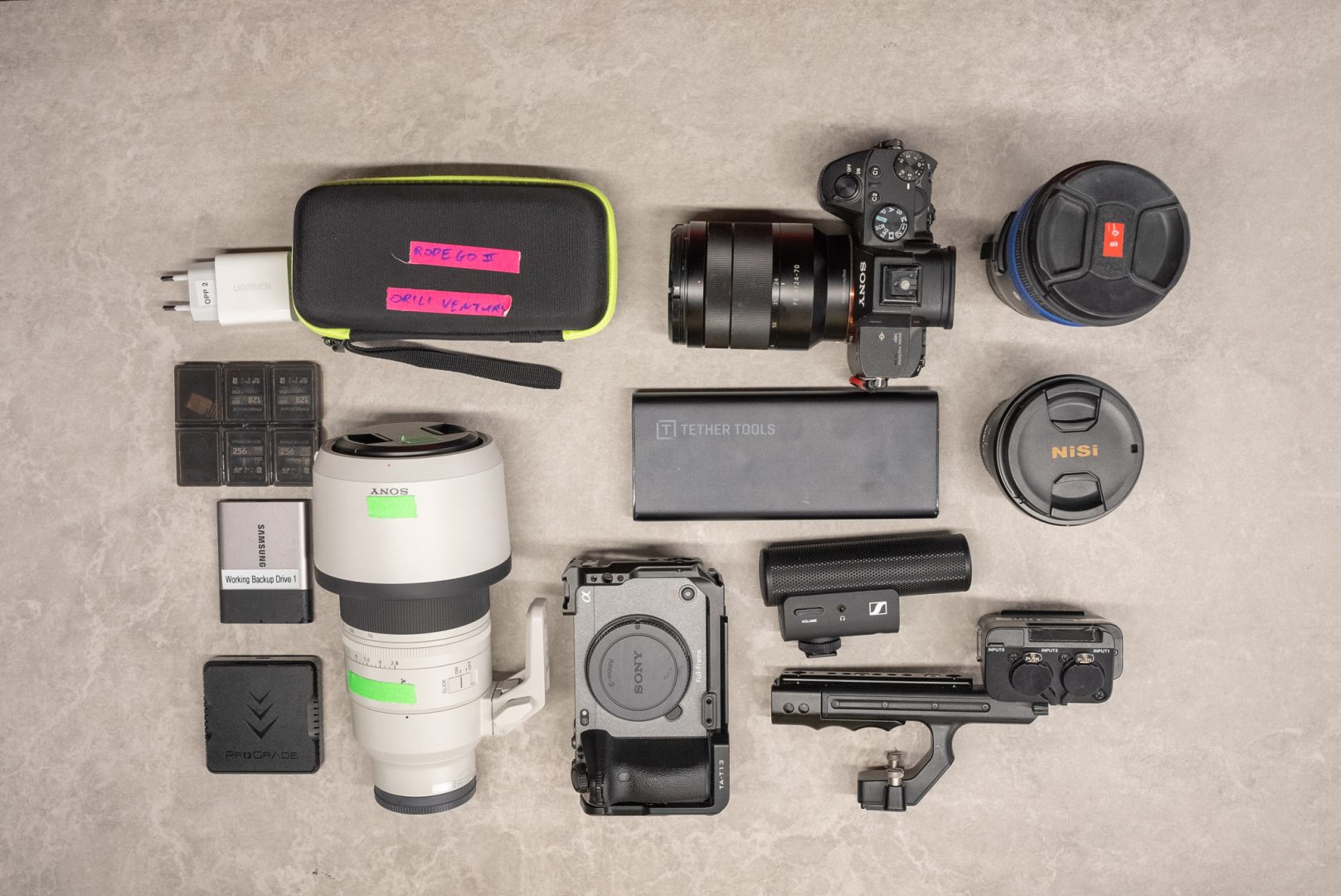 Manfrotto Pro Light Reloader Spin 55 - What goes inside