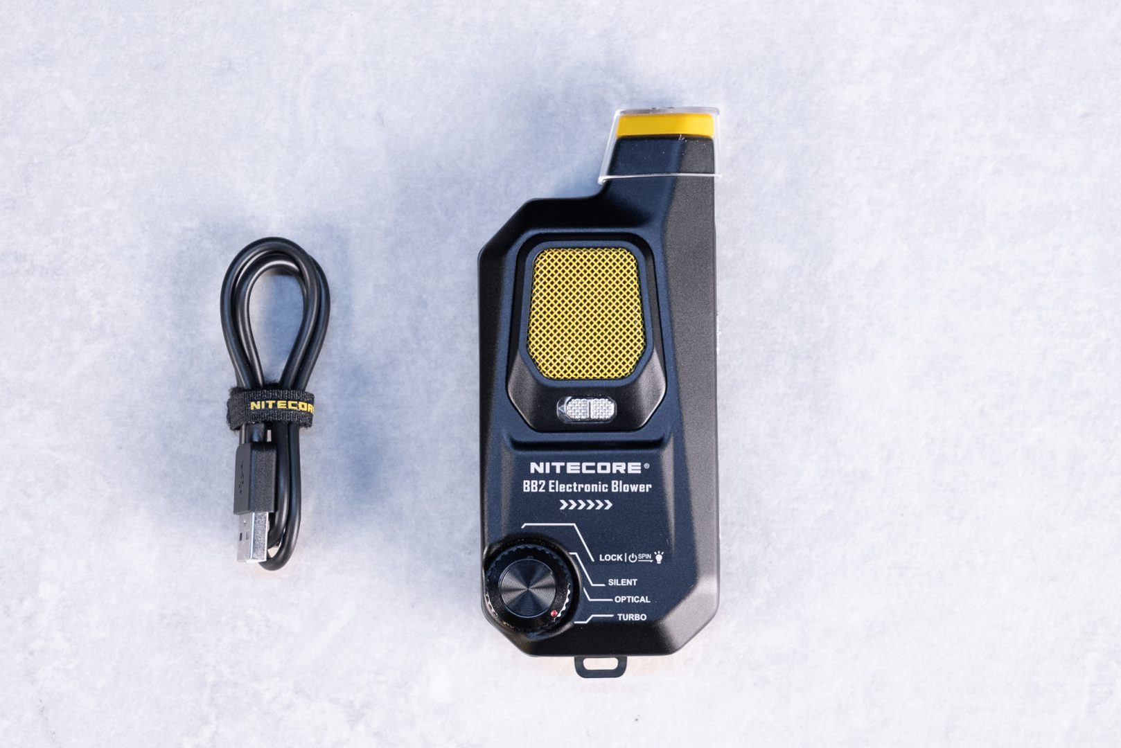 Nitecore BB2 review - In the box