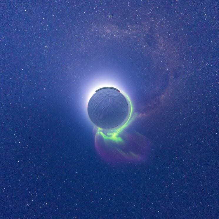 “Aurora Australis Little Planet” By Aman Chikshi