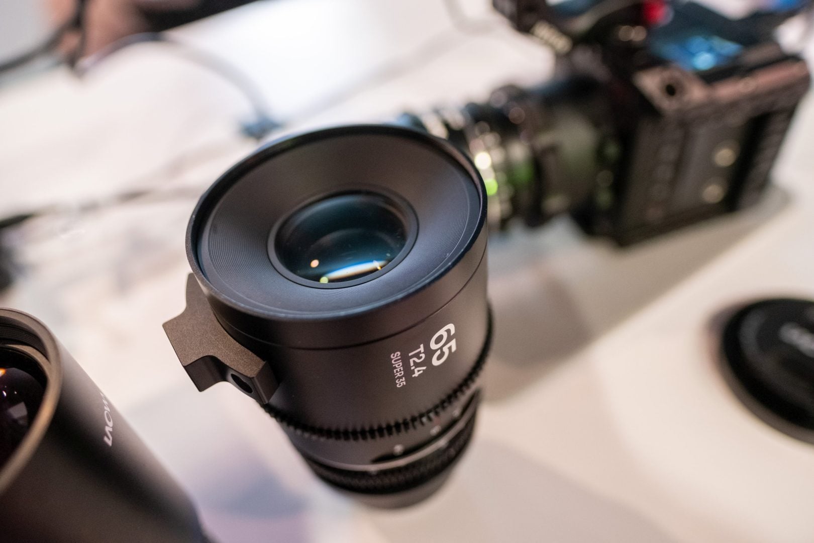 Laowa Nanomorph 65mm T2.4