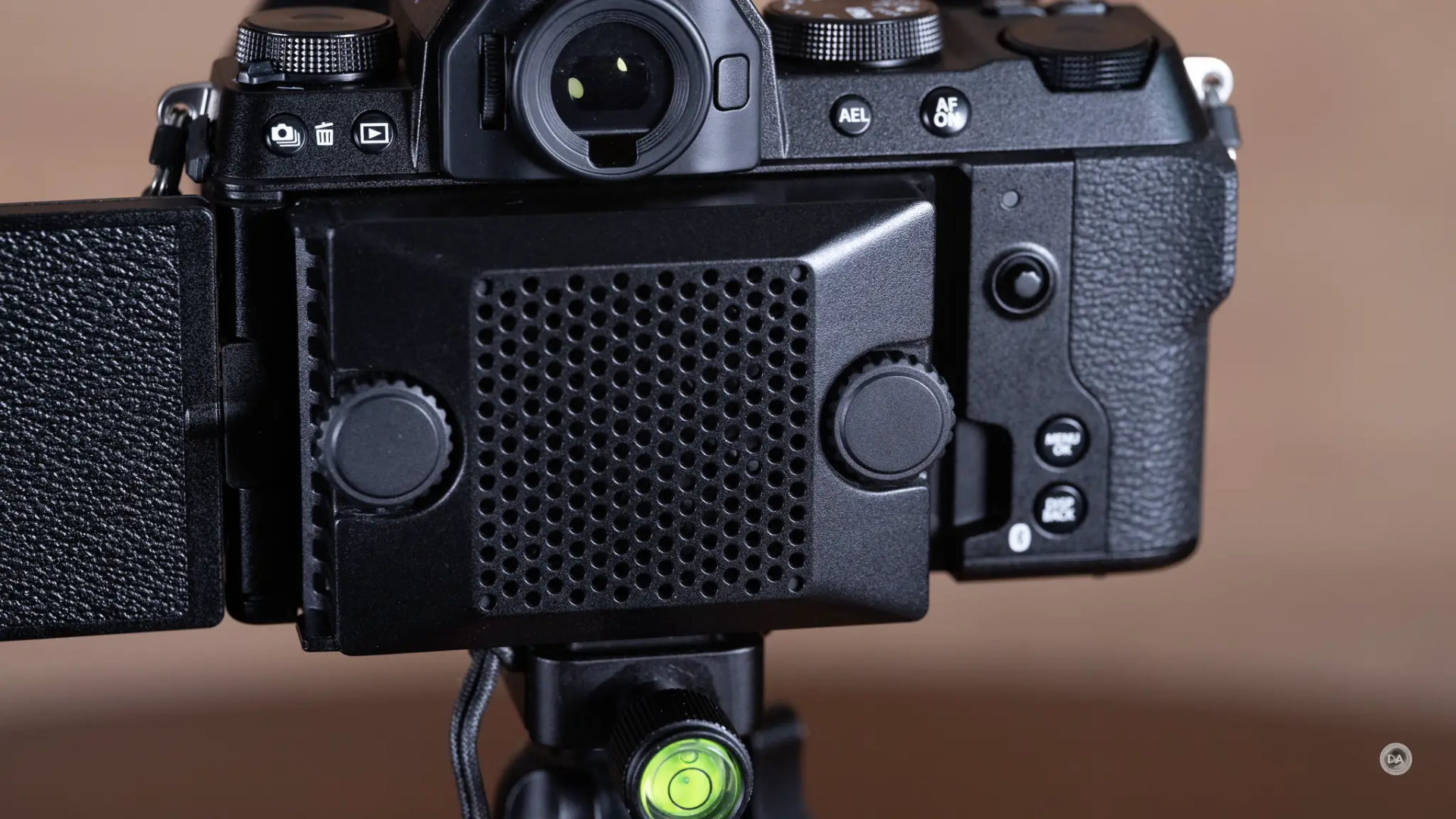 Fujifilm X-S20 review