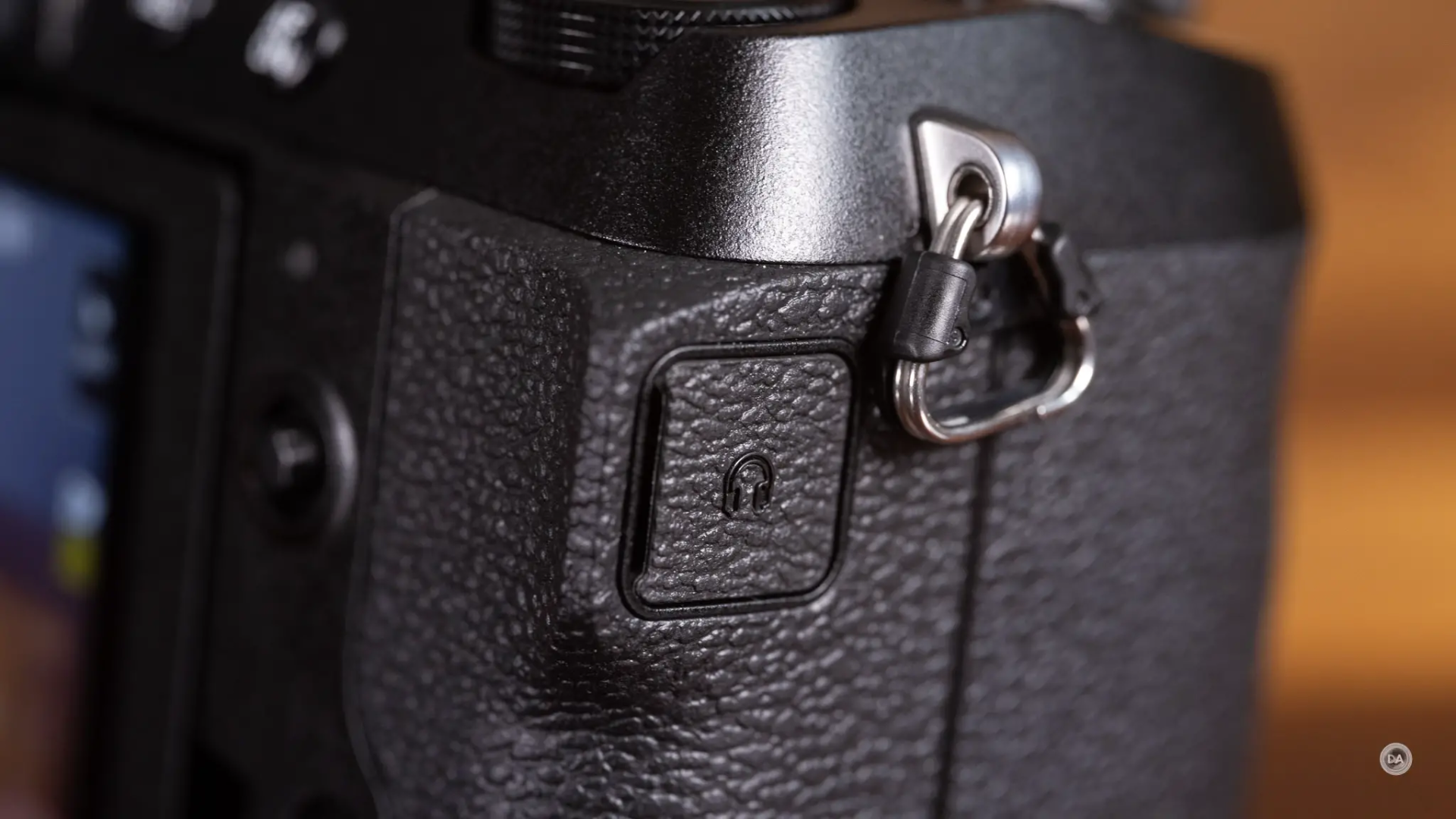 Fujifilm X-S20 review