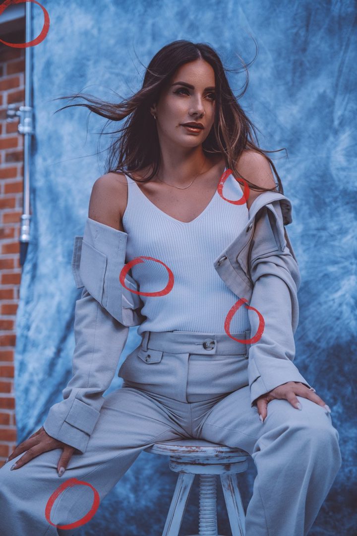Using Rotolight LEDs with Natural Light: blue shadows