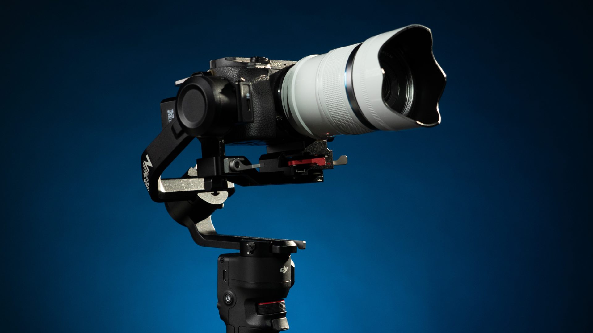 SIRUI Sniper lens with an Sony a6400 on an RS3 mini