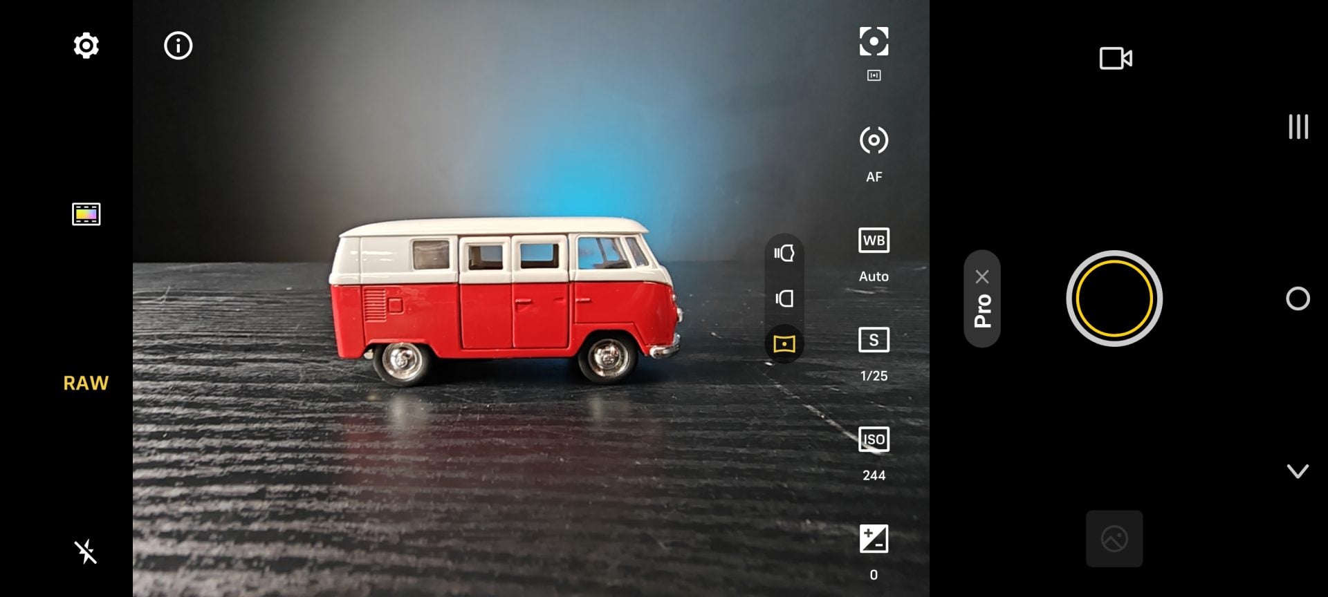 Vivo iQOO 12 camera manual pro mode