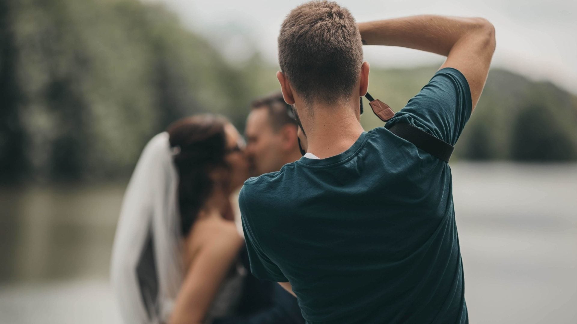 cost of a wedding photographer