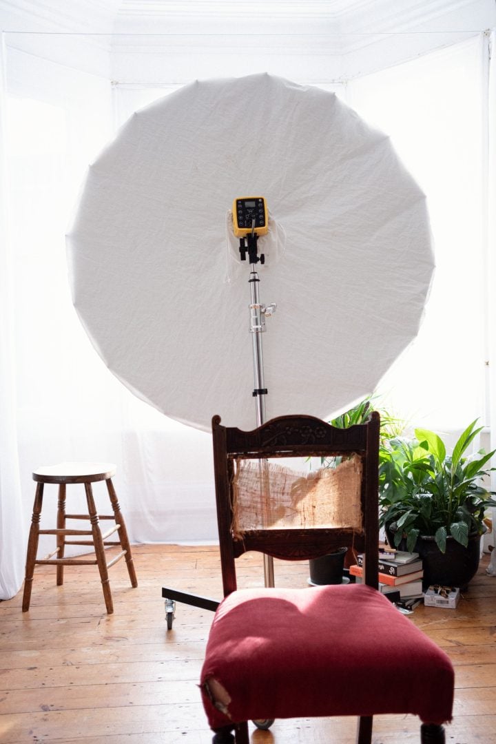 50 steps to be a headshot photographer Interfit Honey Badger