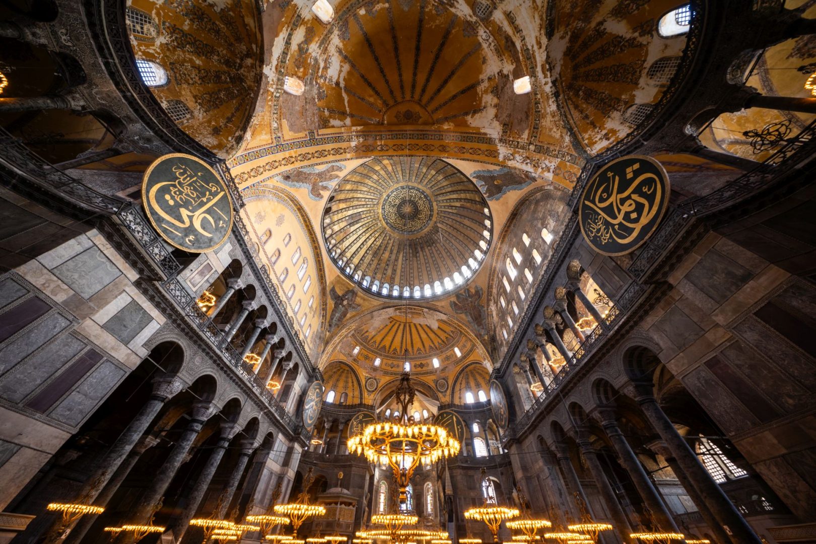 Laowa 10mm f/2.8 Zero-D - sample church
