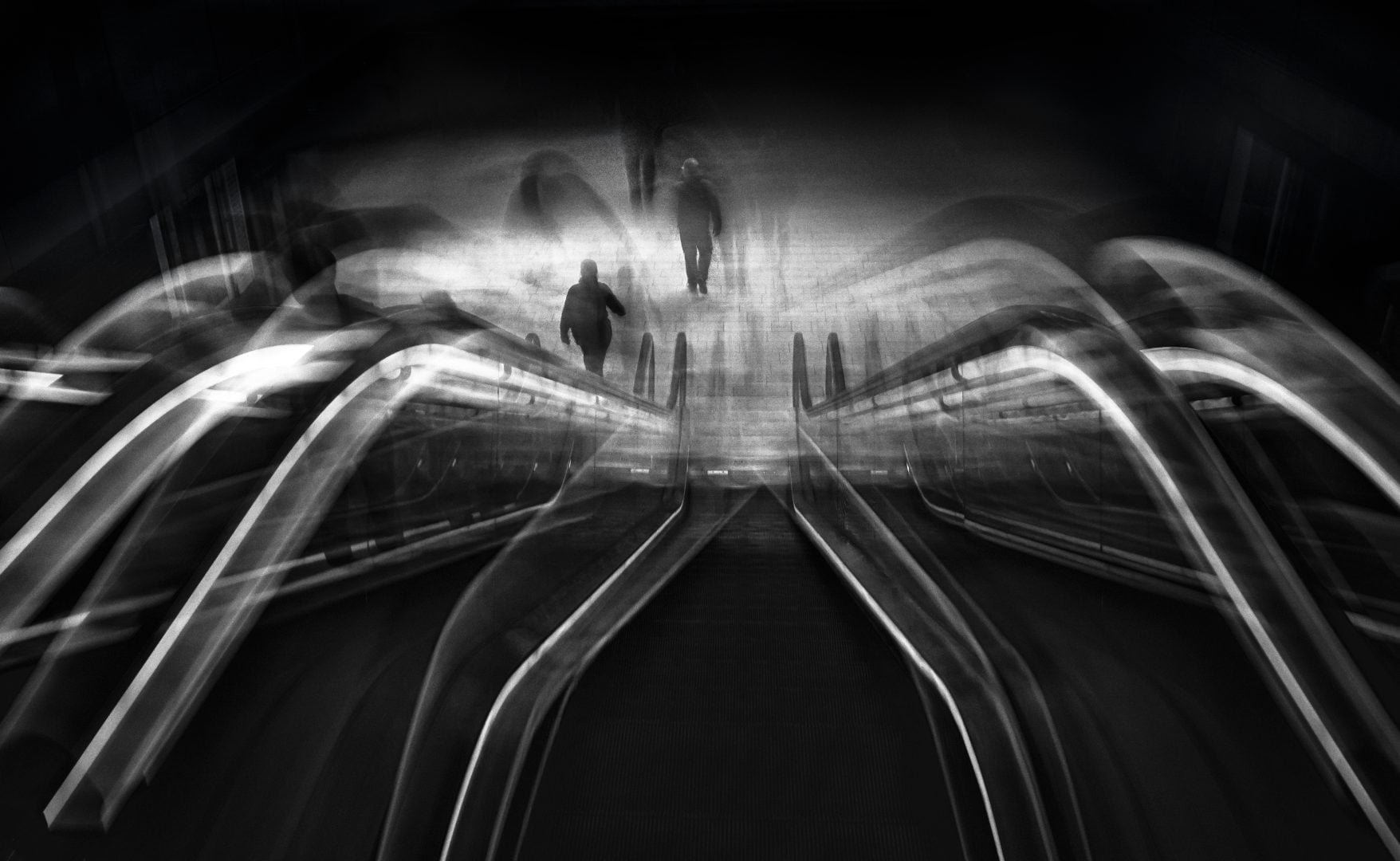 Selaru Ovidiu London escalators
