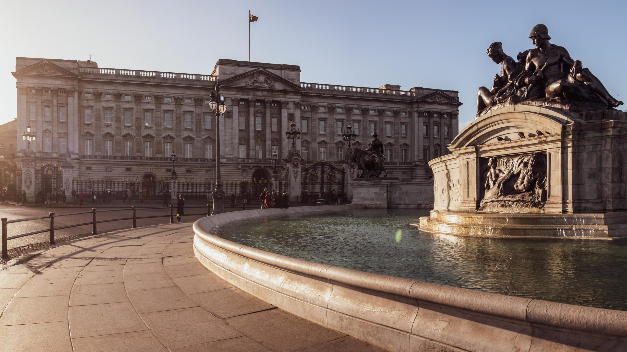 'Kate-Gate' continues: Getty says image of the Queen was also manipulated at source
