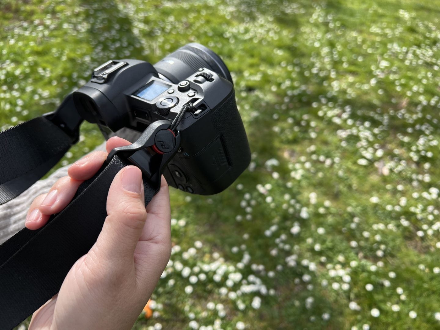 Peak Design Slide Lite review: a slick system for strap-on strap-off anchor