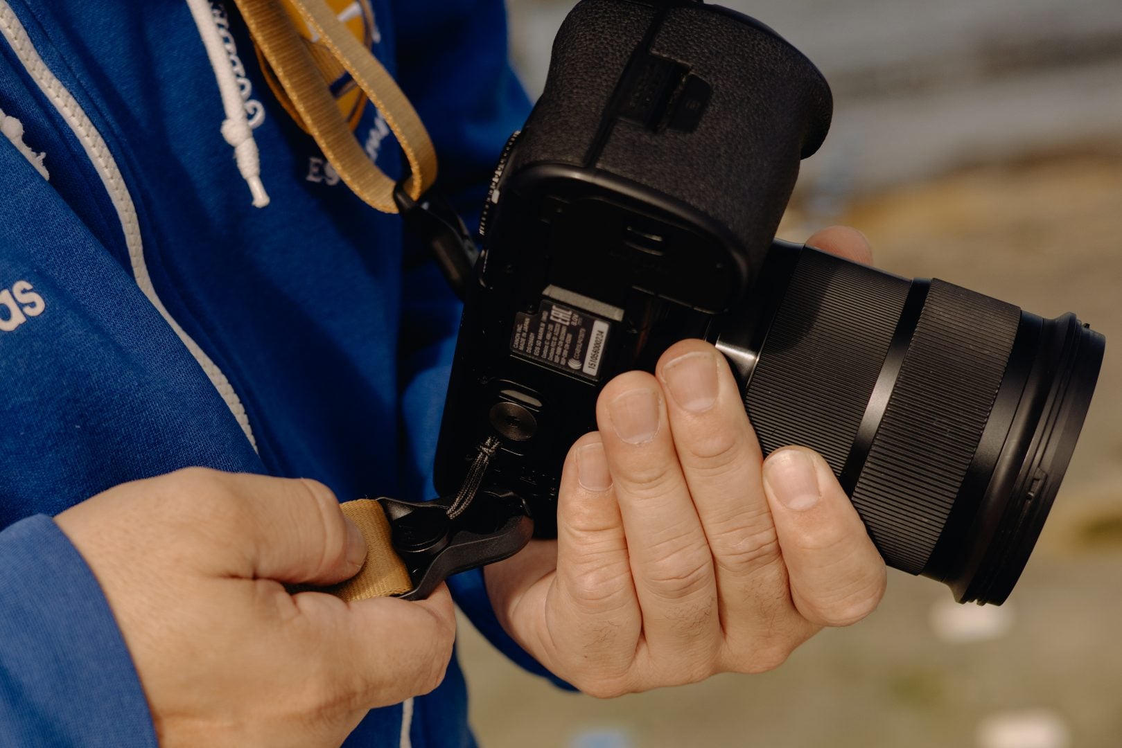 Peak Design Slide Lite review: a slick system for strap-on strap-off anchor