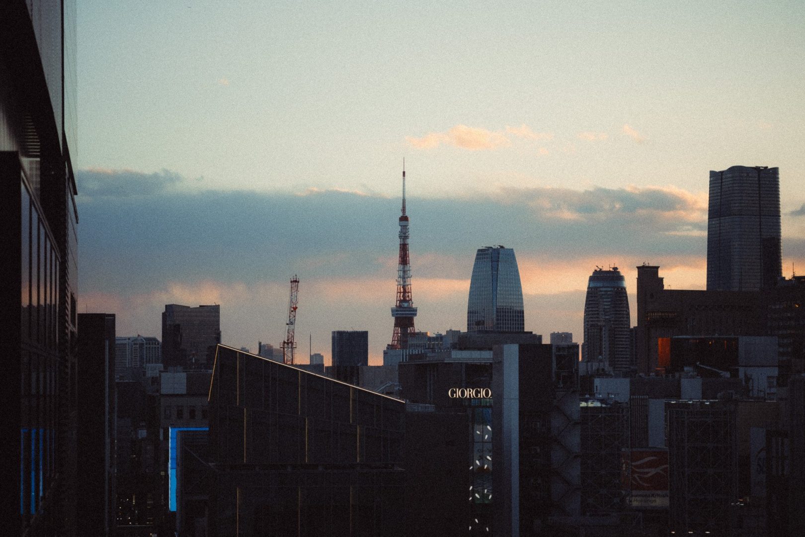 Viltrox 56mm f1.7 Review