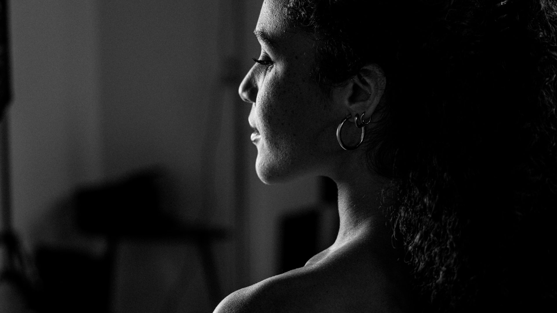 Take your best one-light portraits by 'finding the light'