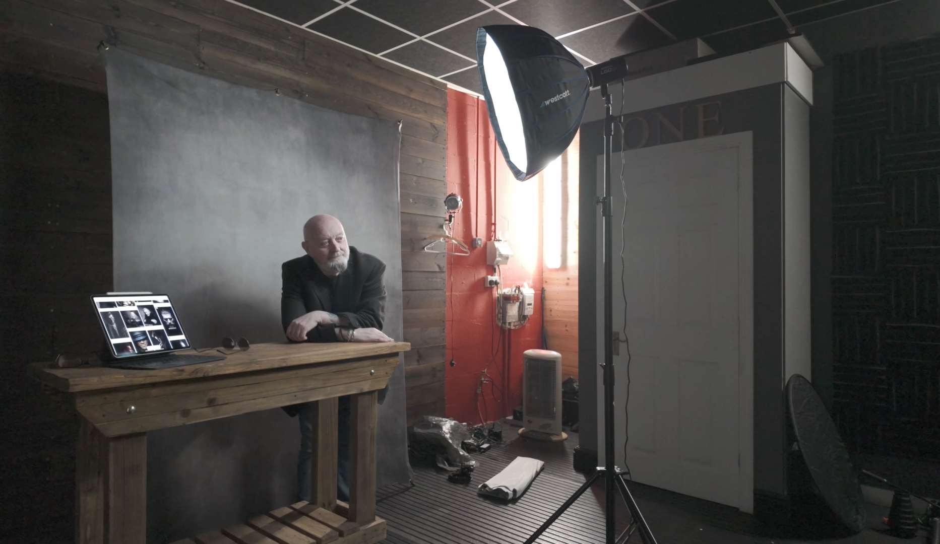 How to shoot portraits with constant light
