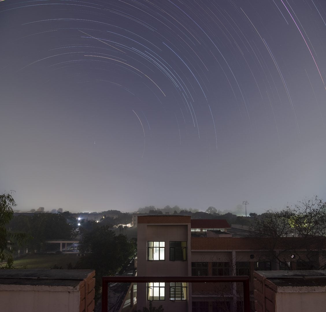 Star trail. stars, bortle 6-7. light pollution