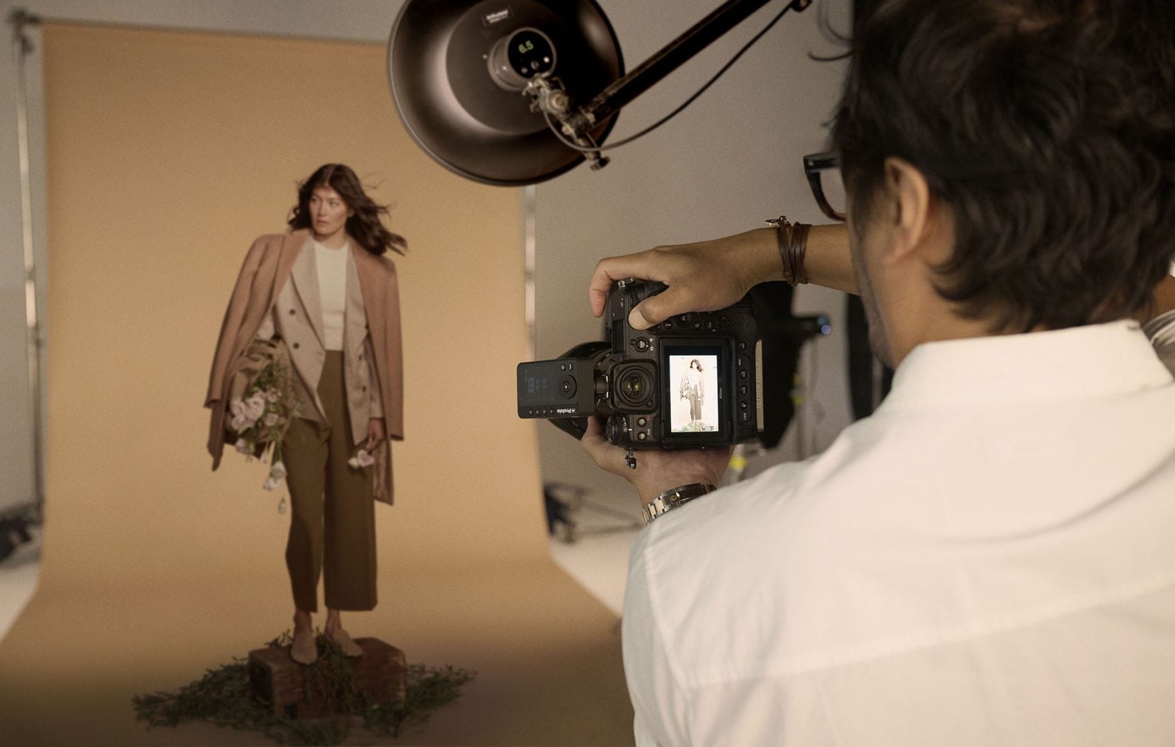 Profoto releases the D30 500Ws Monolight, a high-precision, high-speed studio light