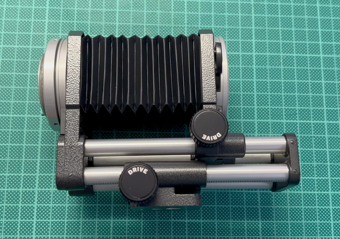 This one connects to M42 lenses, this is ideal for enlarger lenses, because you can get easily an adapter for M39 lenses as well.