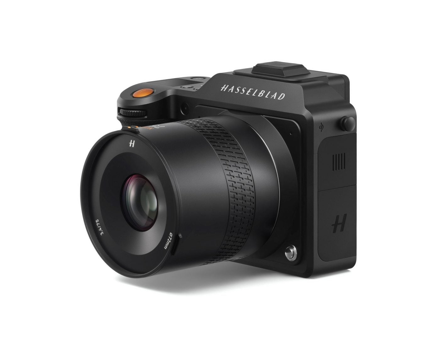 Hasselblad XCD 3,4/75P on a Hasselblad  X2d - side view