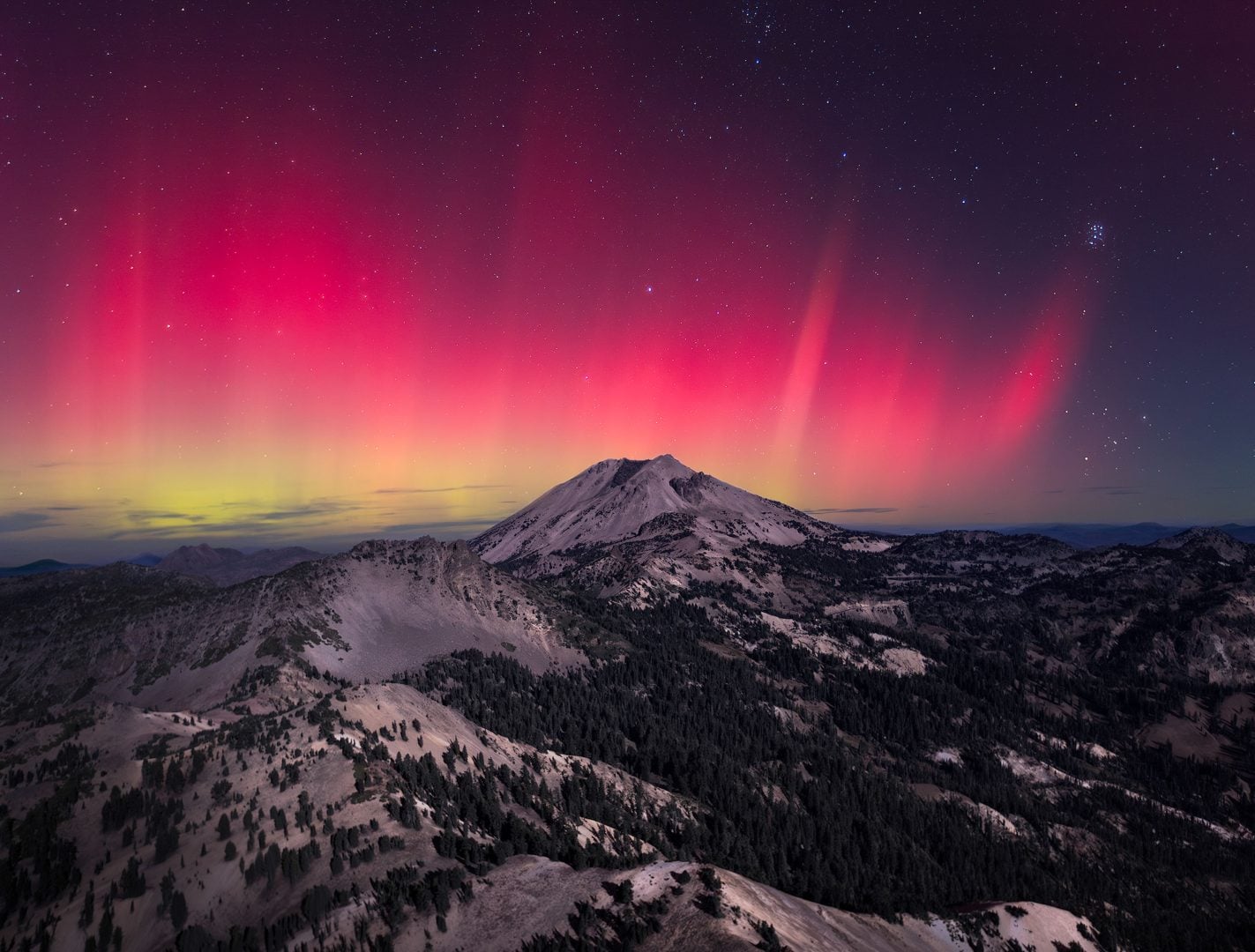 northern lights photographer of the year 2024