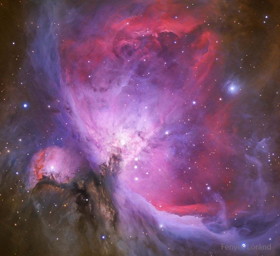 Credit & Copyright: Fényes Lóránd via NASA APOD