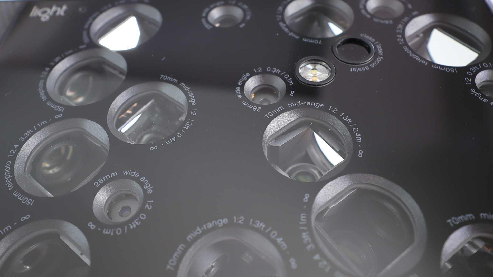 L16 lens array