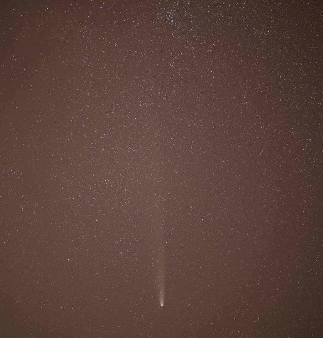 10 images of the comet stacked and cropped