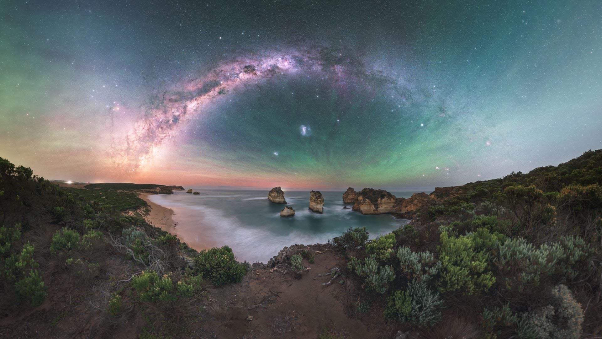 2025 Milky Way Photographer of the Year Breaks New Ground with View From Space
