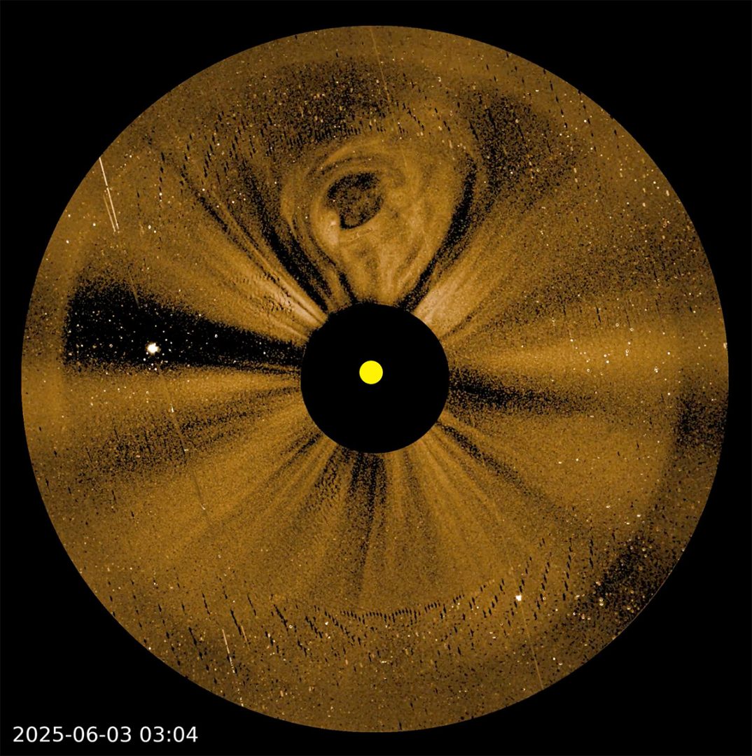 The Narrow Field Imager (NFI) camera, mounted on one of the four spacecraft of NASA’s PUNCH mission, imaged a large coronal mass ejection (CME) in exquisite detail. Credit: NASA/SwRI
