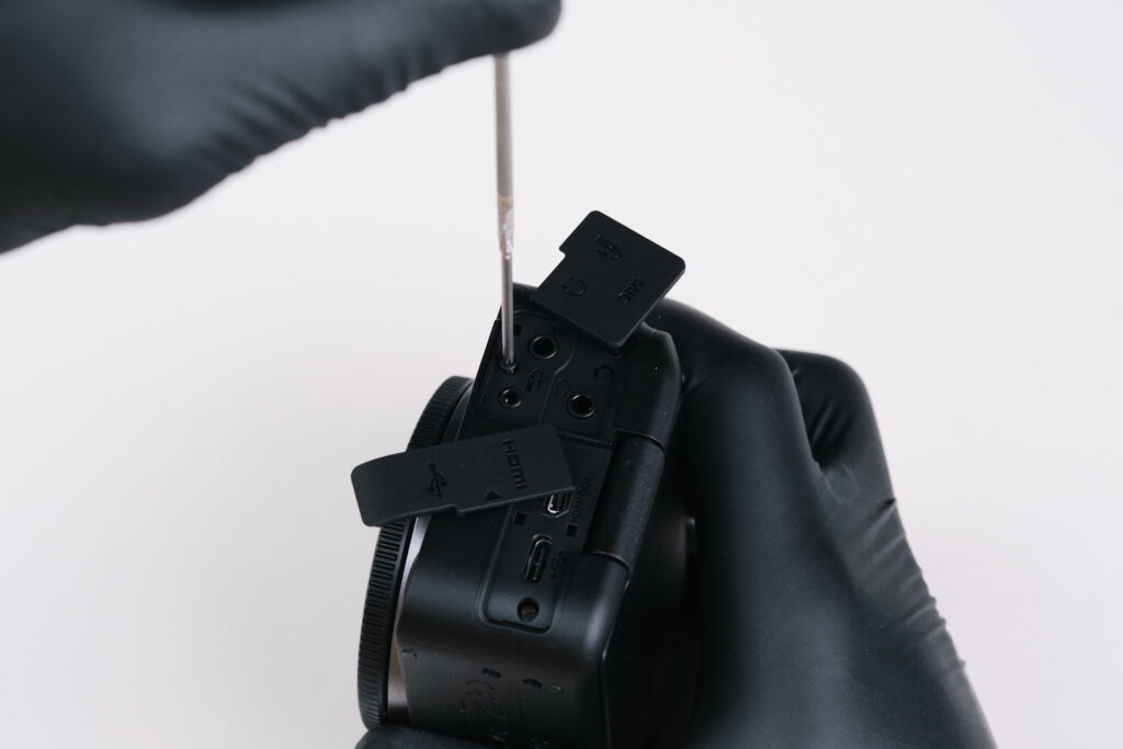 Canon EOS R50V Teardown