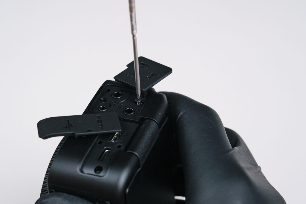 Canon EOS R50V Teardown