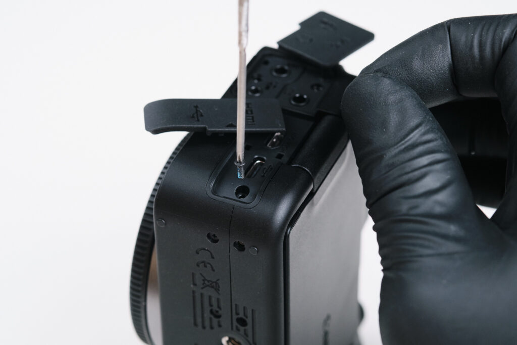 Canon EOS R50V Teardown