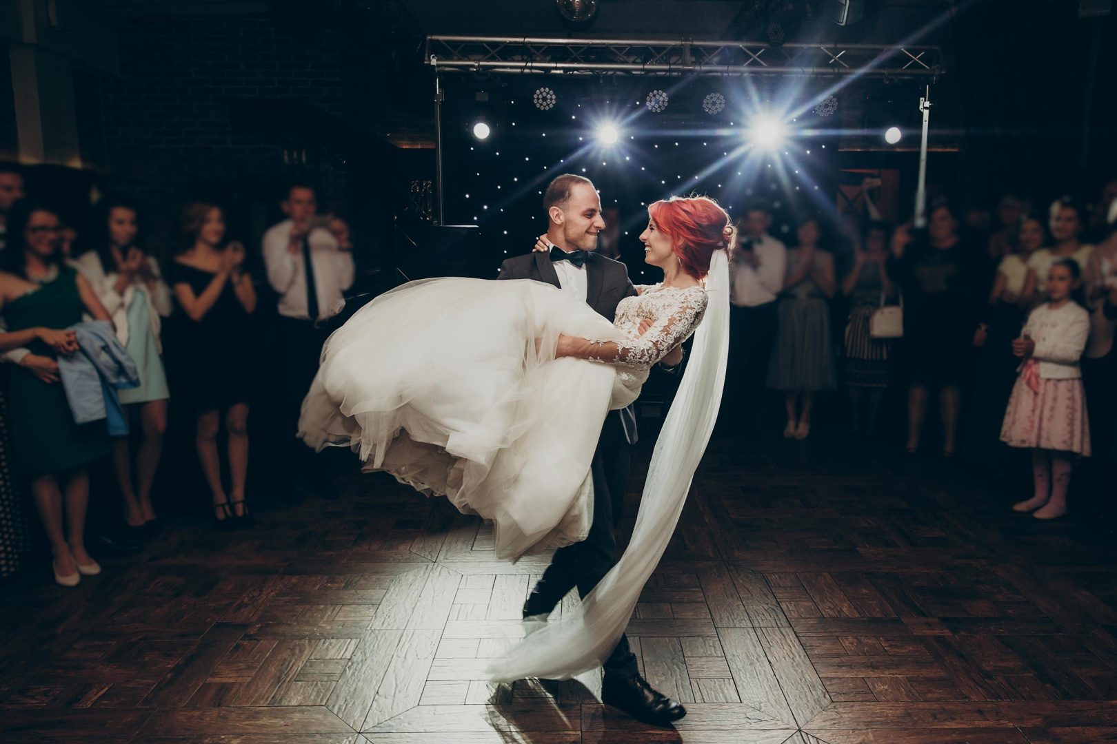 The Ultimate Guide to Wedding Photography: Styles, Gear & Tips