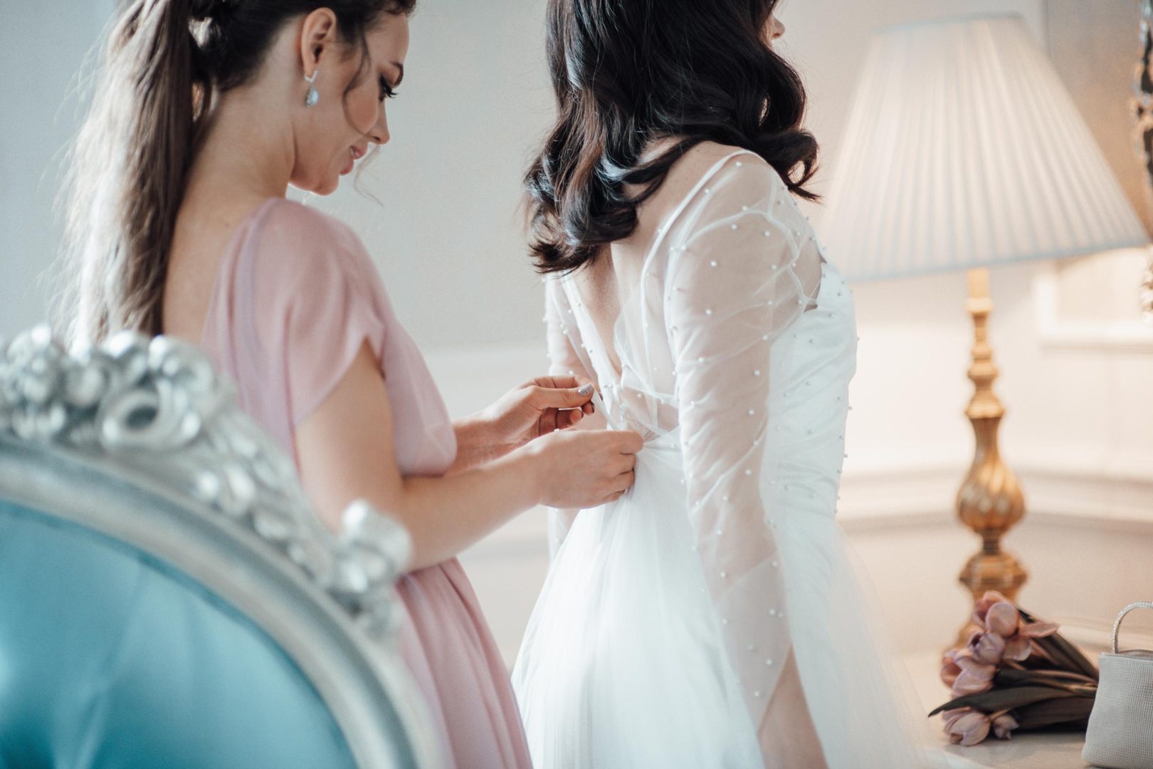 The Ultimate Guide to Wedding Photography: Styles, Gear & Tips