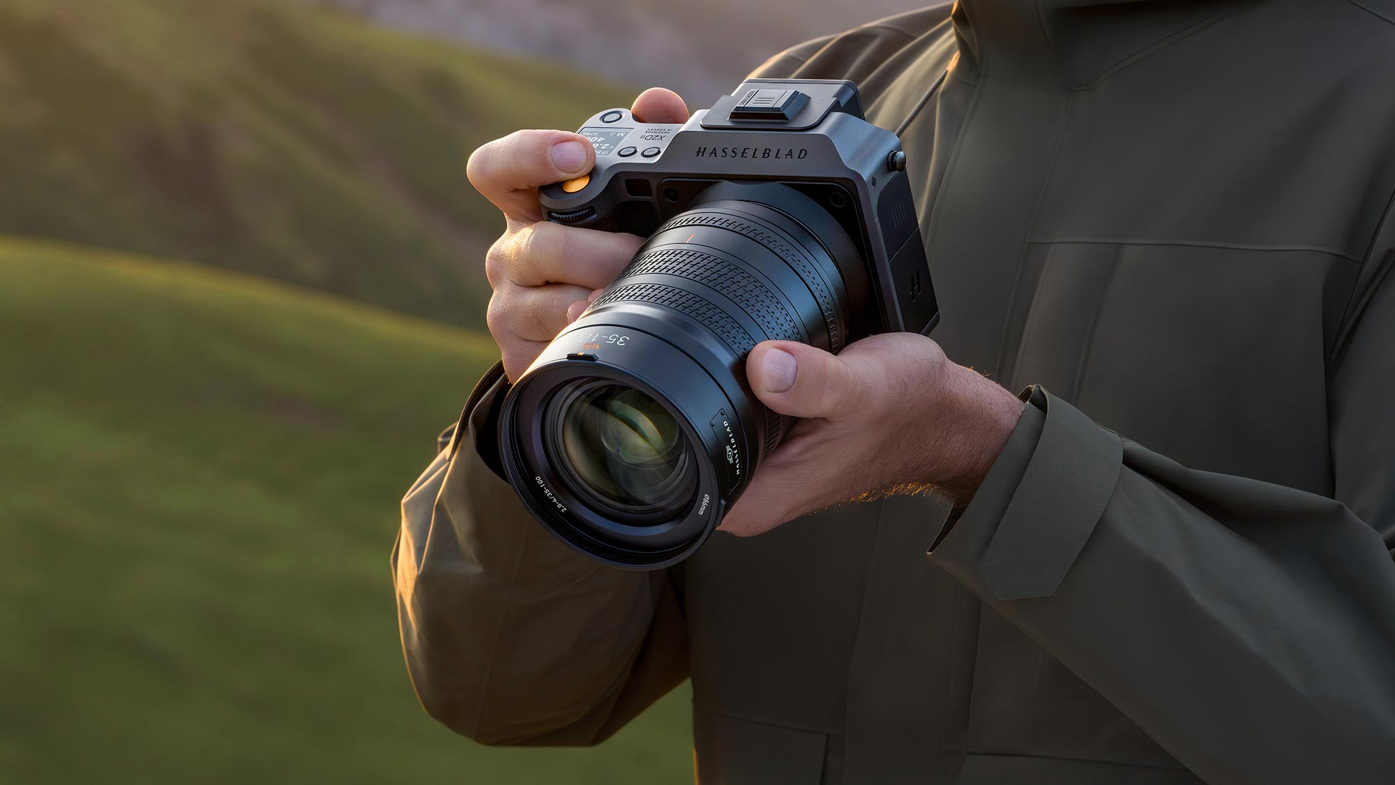 Hasselblad Brings 100MP, HDR, and Faster AF to Medium Format With The New X2D II 100C