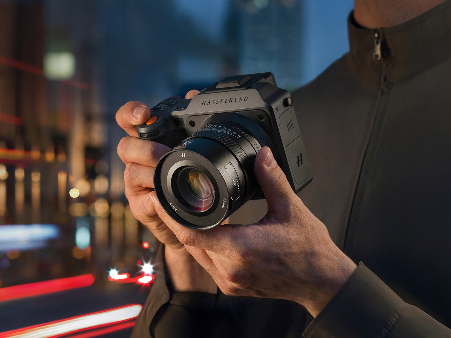 Hasselblad Brings 100MP, HDR, and Faster AF to Medium Format With The New X2D II 100C