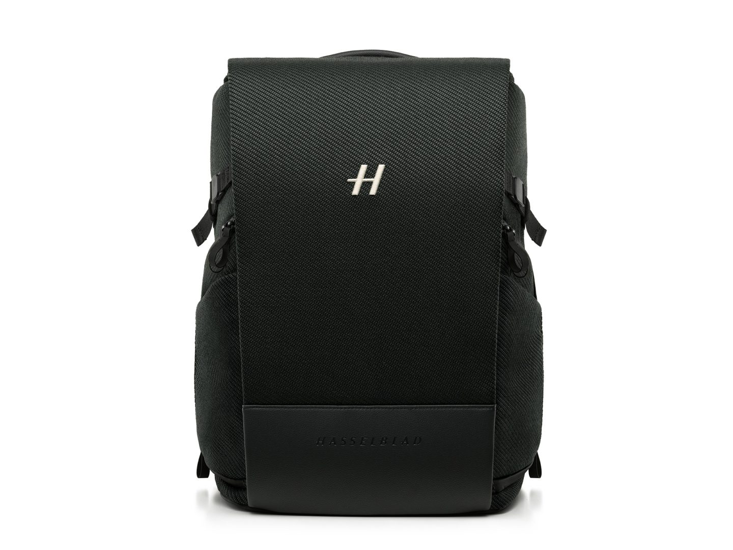 Hasselblad Brings 100MP, HDR, and Faster AF to Medium Format With The New X2D II 100C