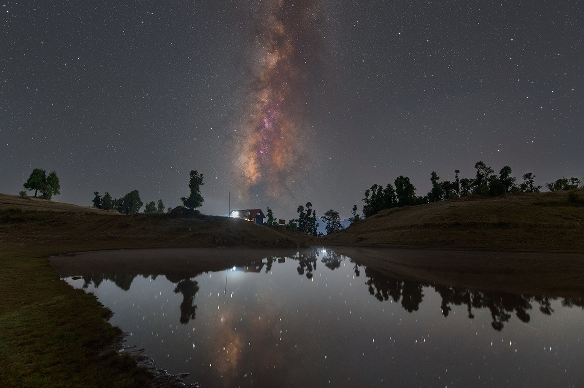 September will give you ample opportunity to photograph the milky way