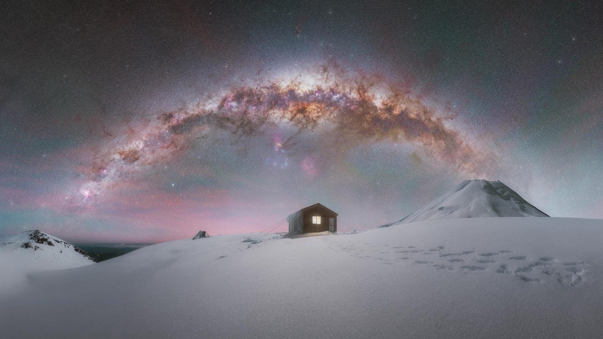 Enjoy The World's Darkest Skies With These Spectacular Winning Shots from Capture The Dark 2025