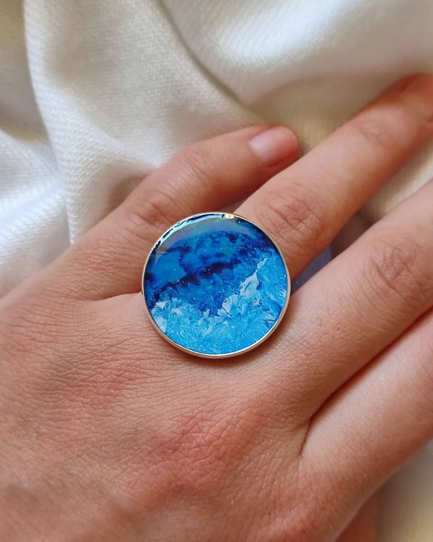 how to photograph jewelry
